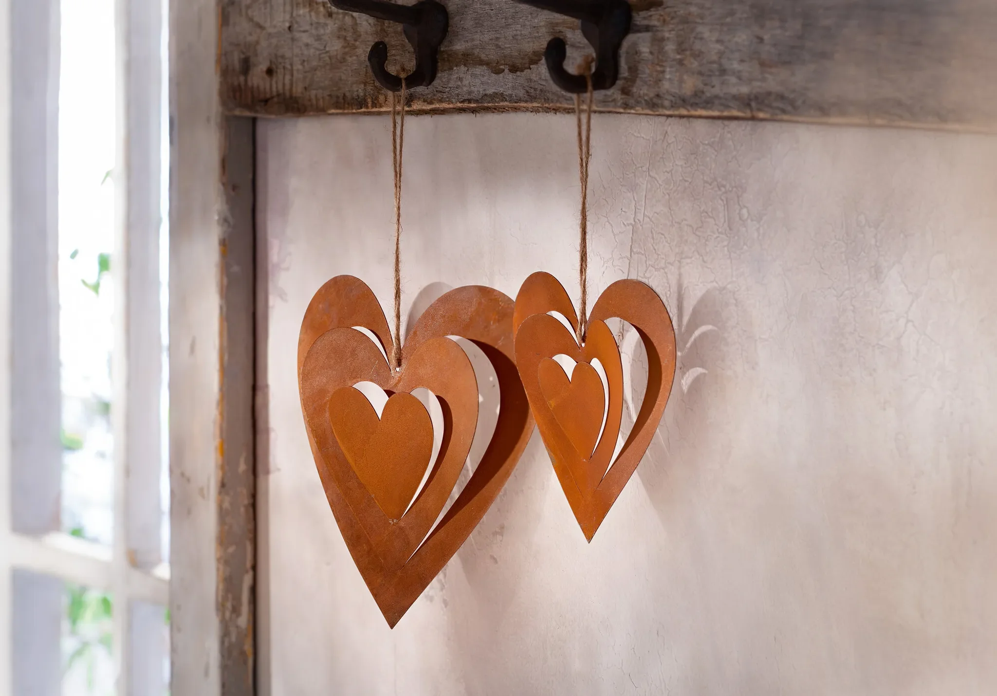 Deko-Hänger Herz „Rostliebe“ – 2er-Set